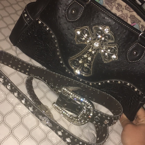 Purse - Picture 4 of 4